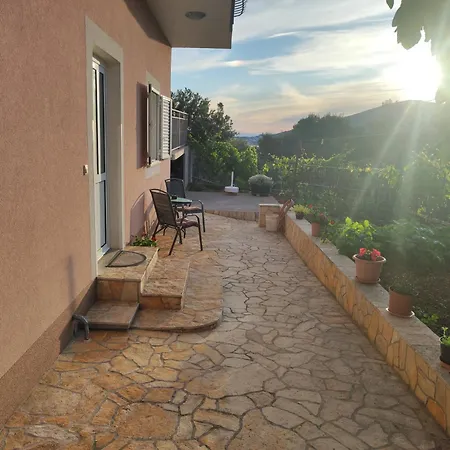 Antonela Apartment