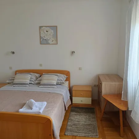Antonela Apartment